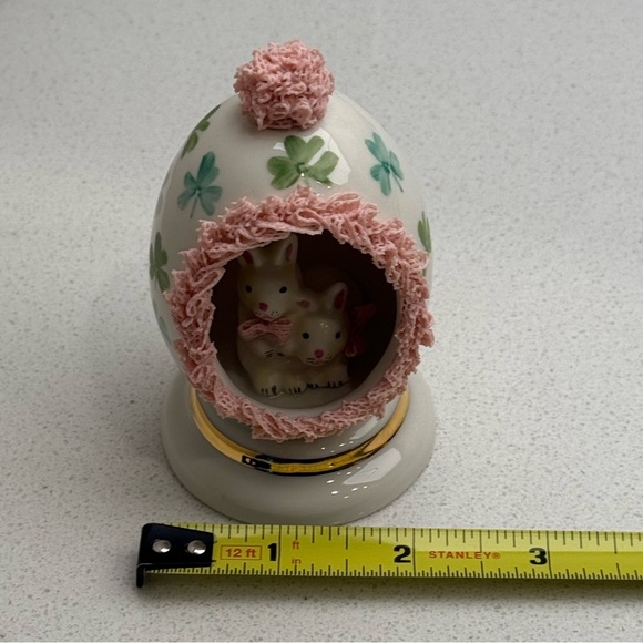 Vintage Irish Dresden Porcelain Pink Lace Easter Egg Bunny Bunnies Rabbits - Picture 9 of 10